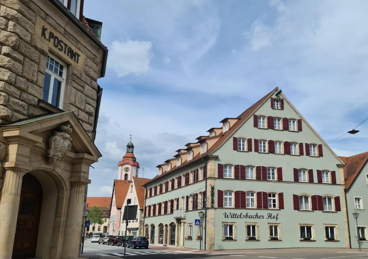 Wittelsbacher Hof Weissenburg Отель Вайсенбург-ин-Байерн